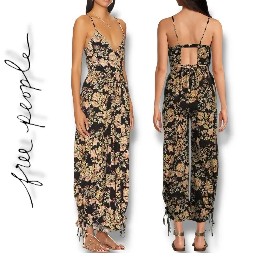 FREE PEOPLE Women’s Stand Out Floral Print One-Piece/Jumpsuit in the Size Large